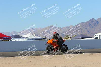 media/Nov-06-2023-Moto Forza (Mon) [[ce023d0744]]/4-Beginner Group/Session 4 (Finish Line Checker)/